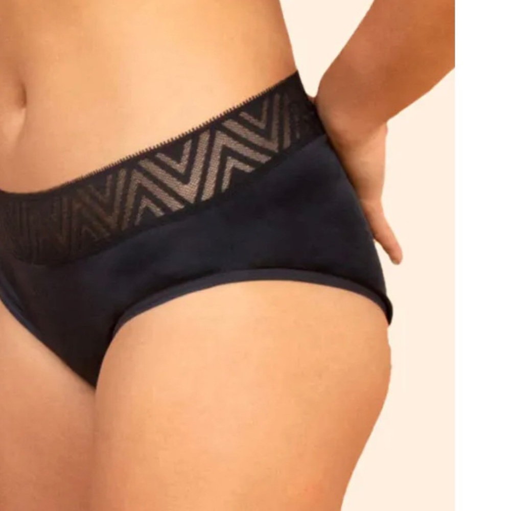 Thinx Hip Hugger Period Panties in Black (2X & 3X)